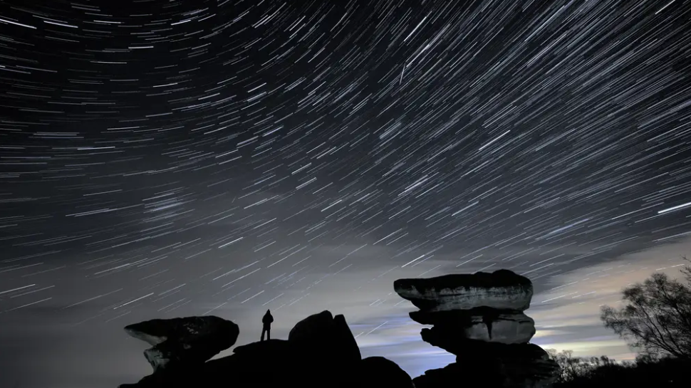 Best time to see2023 Leonids meteor shower in the UK - Vimarsana News