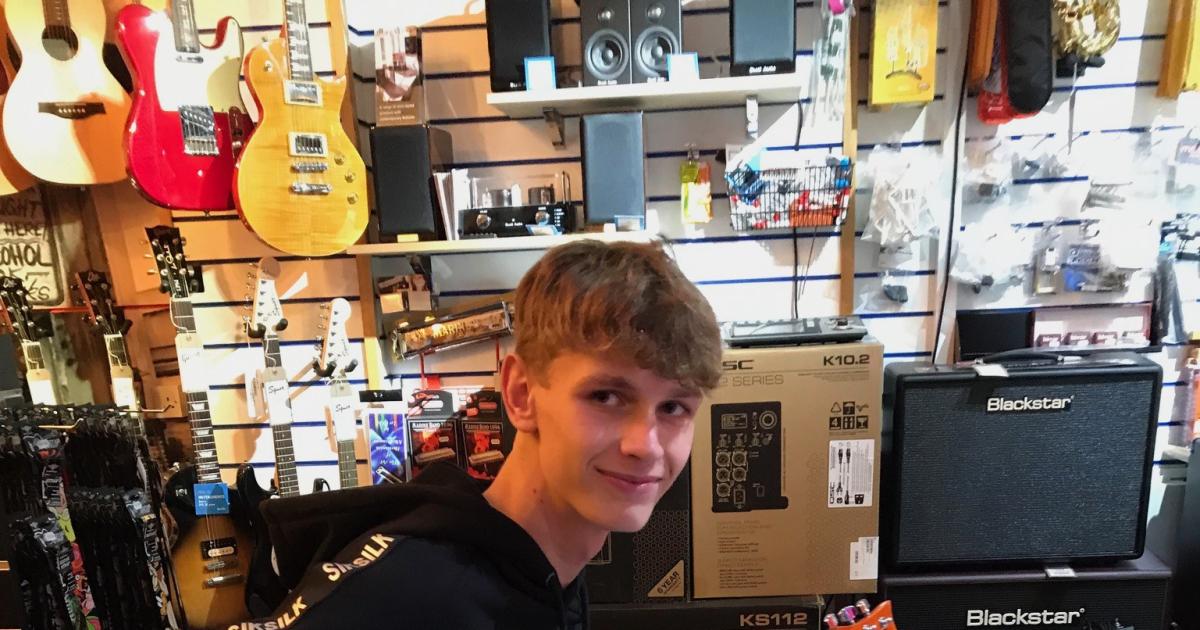 Jacob Crawshaw's parents plea after son killed in A14 crash - Vimarsana News